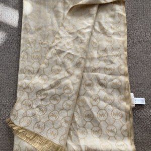 Michael Kors /  Scarf / Gold / 100% Acrylic / Logo